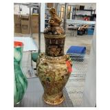 LARGE SATSUMA STYLE PORCELAIN LIDDED VASE LARGE SATSUMA STYLE PORCELAIN LIDDED VASE