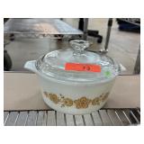PYREX BUTTERFLY GOLD LIDDED CASSEROLE DISH PYREX BUTTERFLY GOLD LIDDED CASSEROLE DISH