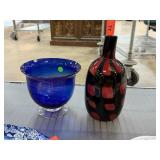 ART GLASS PEDESTAL BOWL & DECORATIVE VASE ART GLASS PEDESTAL BOWL & DECORATIVE VASE