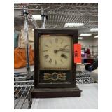 ANTIQUE BOX MANTEL CLOCK ANTIQUE BOX MANTEL CLOCK