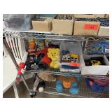 LOT OF VINTAGE TOYS CARS / RC CAR LOT OF VINTAGE TOYS CARS / RC CAR