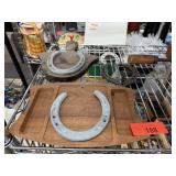 LOT OF HORSESHOE DECOR LOT OF HORSESHOE DECOR