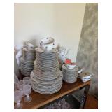 LARGE SET OF WINTERLING BAVARIA HERITAGE CHINA