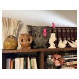 COLLECTION OF OWLS & BIRD FIGURINES