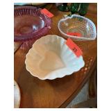 BELLEEK BONE CHINA HEART SHAPED BOWL