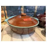 VINTAGE ERTHENWARE POTTERY LIDDED CASSEROLE DISH