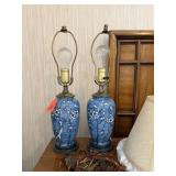 2 PC VINTAGE JAPANESE PORCELAIN LAMPS