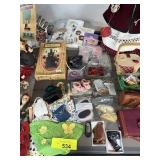 LOT OF MIXED DOLL ACCESSORIES