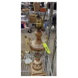 VINTAGE PORCELAIN TABLE LAMP
