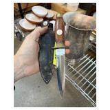FIXED BLADE KNIFE W SHEATH