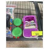 2PC POLLY POCKETS / CAR