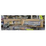 2 pc VINTAGE LIONEL TRAIN CARS