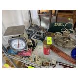 LOT OF MIXED COLLECTIBLES