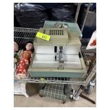 VINTAGE ARGUS ELECTROMATIC SLIDE PROJECTOR