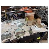 LARGE LOT OF VINTAGE & ANTIQUE POSTCARDS