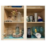 CONTENTS OF CABINET MIXED KITCHEN / MUGS ETC
