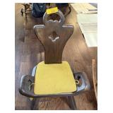 ANTIQUE ARTS AND CRAFTS GERMAN BIRTHING CHAIR
