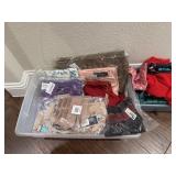 LOT OF CLOTHING / NEW BRAS / CLOTHES 42C
