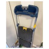 FOLDING STEP LADDER