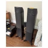 2PC MARTIN LOGAN MOTION 10 SPEAKERS