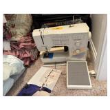 NICE BERNINA 1090 SEWING MACHINE