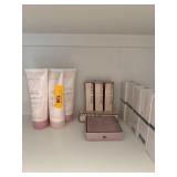 LOT OF MARY KAY ITEMS & CONTENTS PICTURED LG LOT