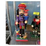 NUTCRACKER