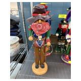 NUTCRACKER COWBOY