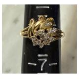 14K GOLD & DIAMOND RING 2.6G