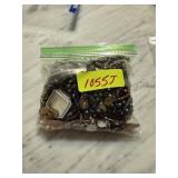 BAG OF MIXED COSTUME JEWELRY