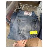 TRUE RELIGION DESIGNER JEANS SZ 34