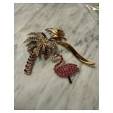 LOT OF VINTAGE BROOCH / PIN