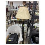 BLACK & GOLD FLOOR LAMP