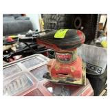 MILWAUKEE 1/4 SHEET SANDER