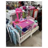 LARGE LOT OF KIDS FURNITURE / PLAYSET