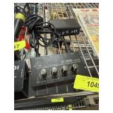 BEHRINGER 4 CH STEREO HEADPHONE AMPLIFIER