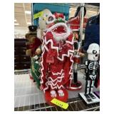 NUTCRACKER DRAGON DANCER