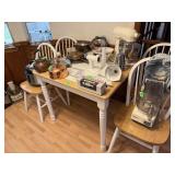 KITCHEN TABLE & CHAIRS