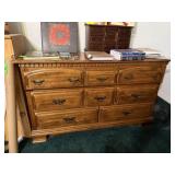 VERY NICE TENNESSEE FI DRESSER W CONTENTS