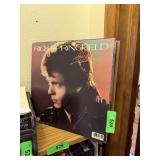 LOT OF RECORDS 2 CASES OF SINGLES