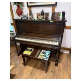 VINTAGE CABLE NELSON PIANO & BENCH NOTE