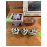 COLLECTION OF TRINKET BOXES