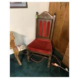 ANTIQUE OAK CHAIR NOTE