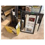 LOT OF MIXED FRAMES