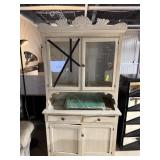 CHINA HUTCH / CABINET W GLASS FRONT PANEL DAMAGED