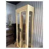 GLASS FRONT CURIO CABINET NEEDS SHELVES