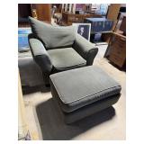 NICE CORINTHIAN UPHOLSTERED ARM CHAIR & OTTOMAN
