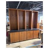 LARGE VINTAGE SHELF UNIT / CABINET W SHELVES