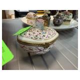 LIMOGES TRINKET BOX