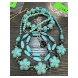 LOT OF CHINESE NECKLACES